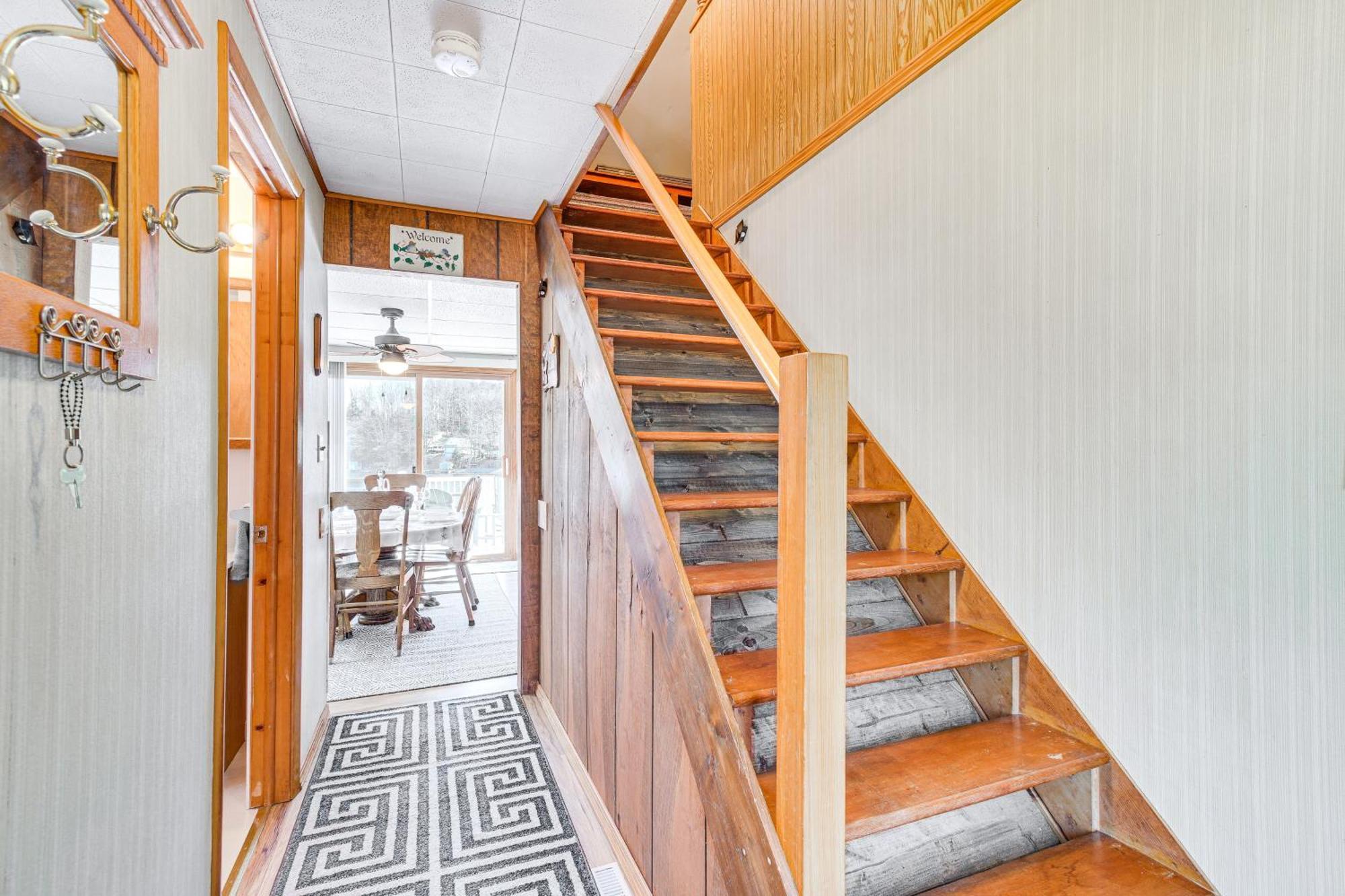 Waterfront Wolcott Vacation Rental With Deck And Views Bagian luar foto