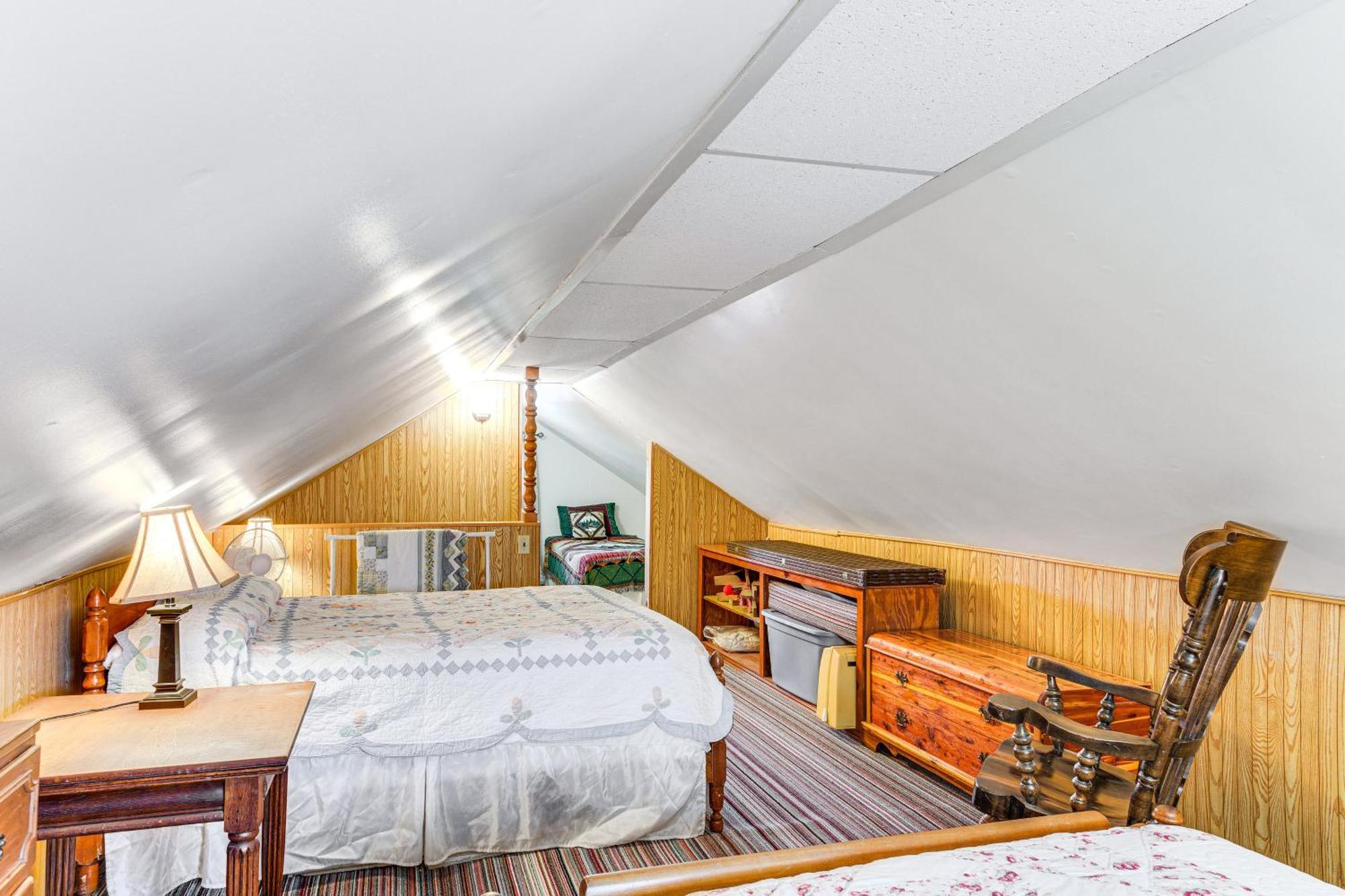 Waterfront Wolcott Vacation Rental With Deck And Views Bagian luar foto