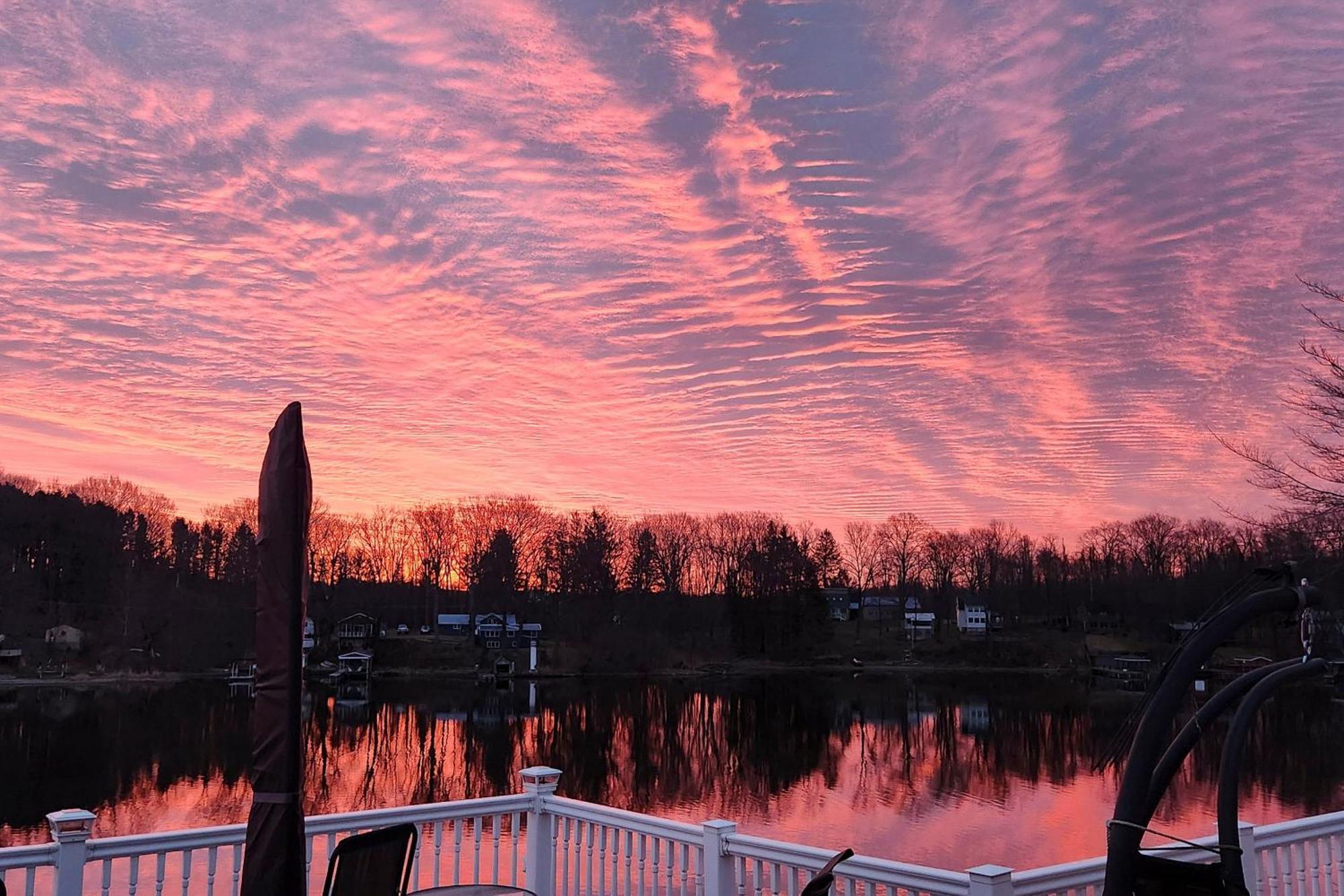 Waterfront Wolcott Vacation Rental With Deck And Views Bagian luar foto