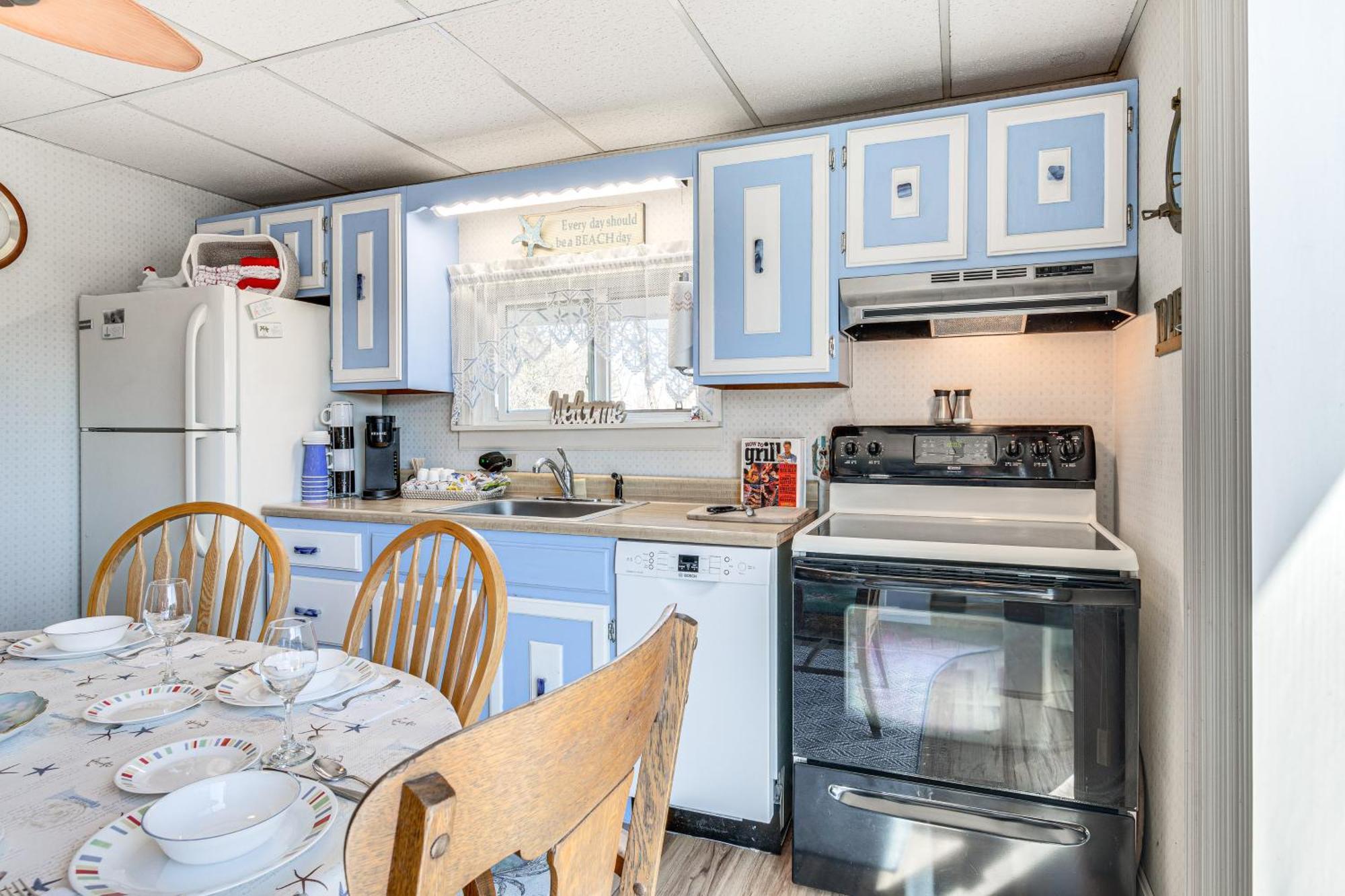 Waterfront Wolcott Vacation Rental With Deck And Views Bagian luar foto